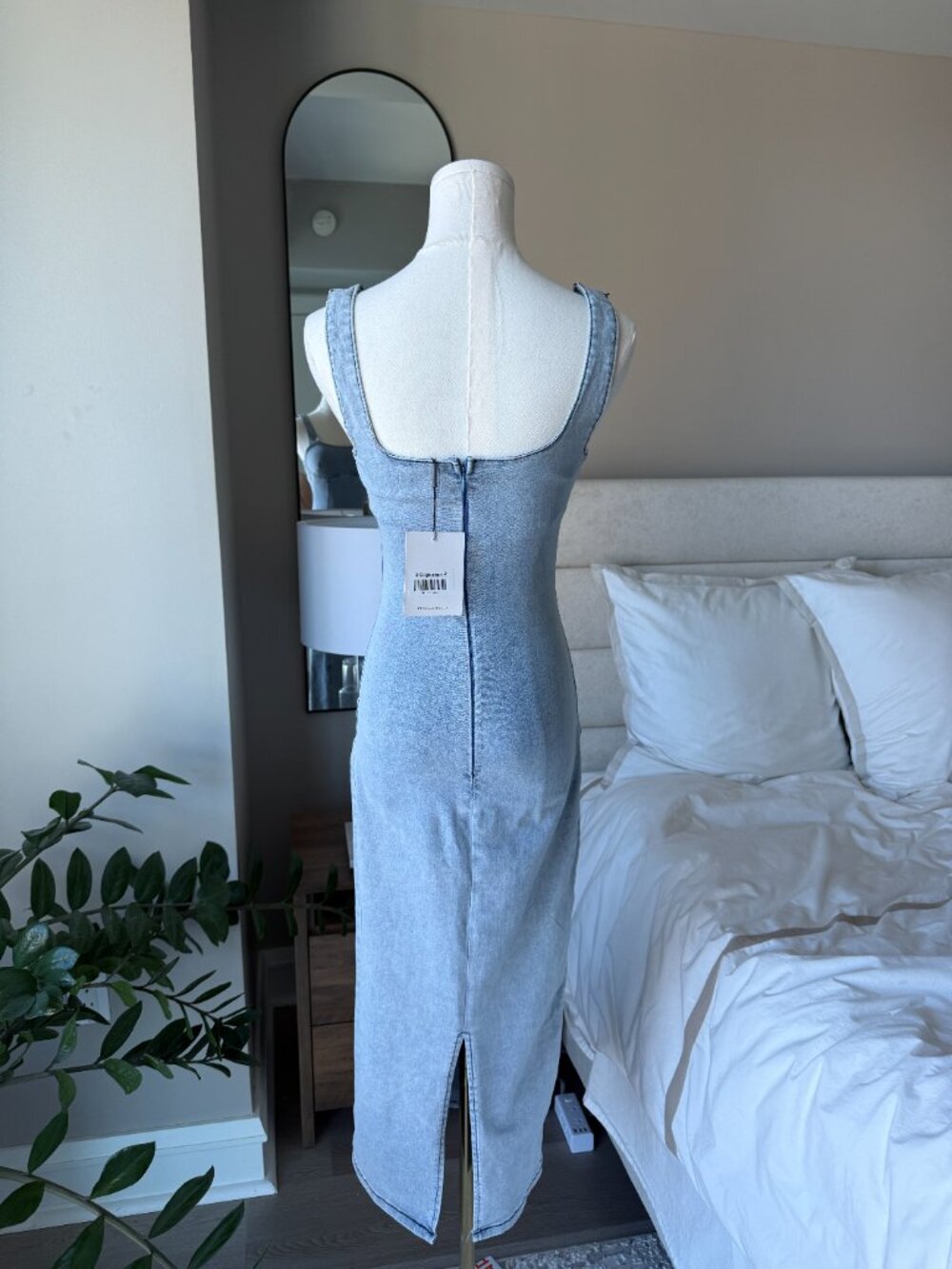 Hello Molly Light Denim Midi Dress - Picture 2 of 3